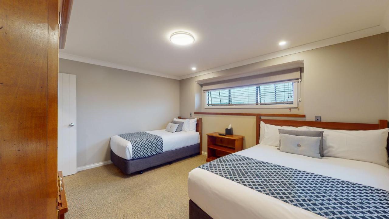 Quantum Lodge Motor Inn Гамільтон Екстер'єр фото